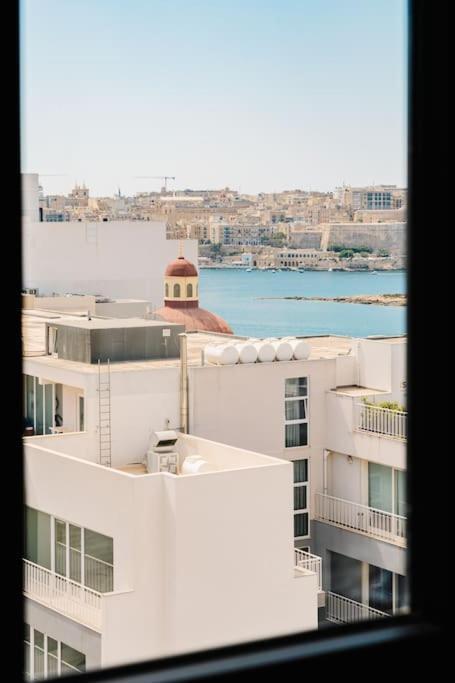 Sliema Mainstreet Designer Suite 12 Exterior photo